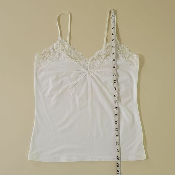 Old Navy White Lace-Trim Cami Tank Top - Picture 4 of 10